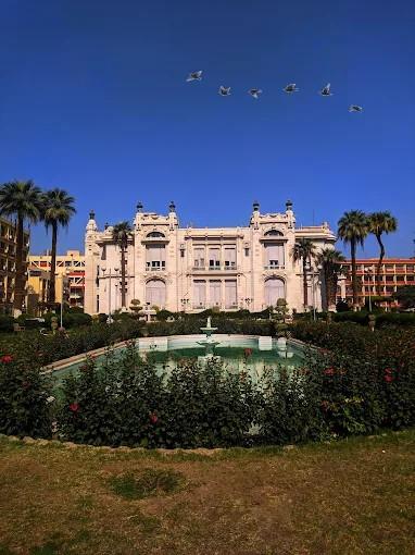 艾因夏姆斯大学